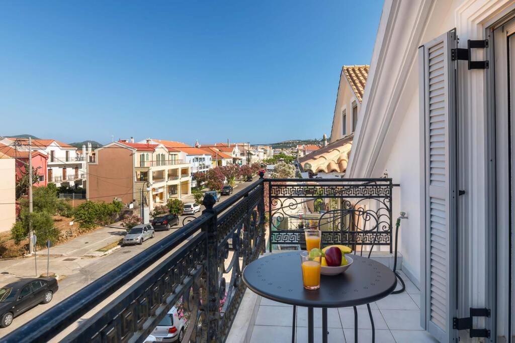 Gerry'S Argostoli Central Square Loft ภายนอก รูปภาพ